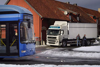 PHOTO (select to view enlarged photo)