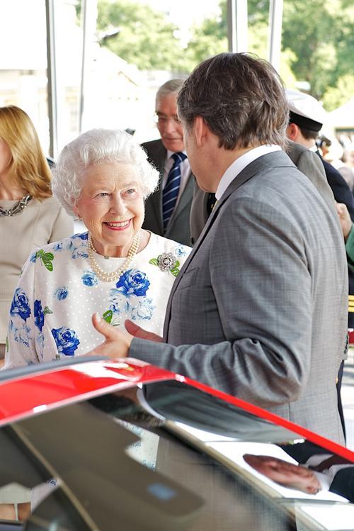 queen and ceo