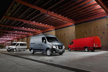 nissan nv400 (select to view enlarged photo)