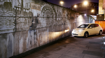 nissan leaf london (select to view enlarged photo)