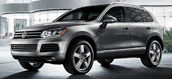 2013 Touareg 2013 VW
Volkswagen Touareg TDI Sport Diesel Vehicle