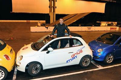 fiat 500 (select to view enlarged photo)