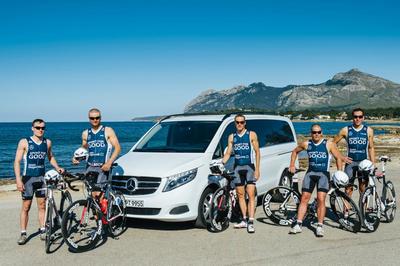 mercedes benz v class van (select to view enlarged photo)
