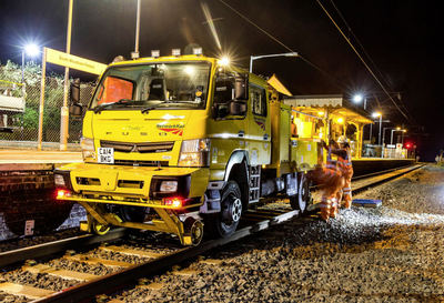 fuso canter (select to view enlarged photo)