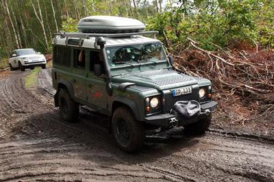 simply land rover beaulieu (select to view enlarged photo)