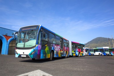 daimler bus (select to view enlarged photo)