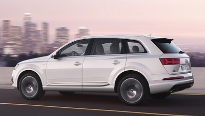2017 Audi Q7 (select to view enlarged photo)
