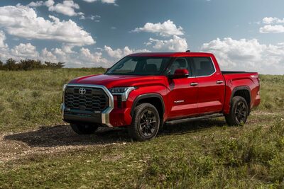 2022 Toyota Tundra  (select to view enlarged photo)