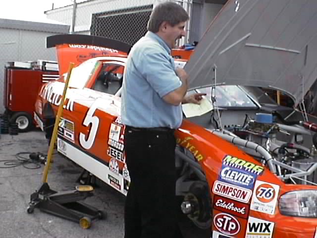 #5, Dick Trickle, Schneider National Chevrolet