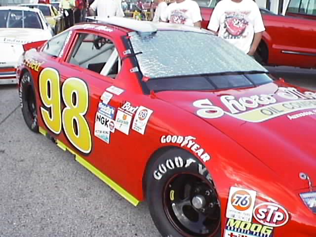 #98, Roger Moser, Chester Fried Chicken Pont