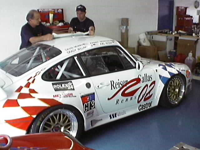 #02 Metamor/Birel/Castrol/Lions/Yokohama/Elf Porsche 911 (GT3)