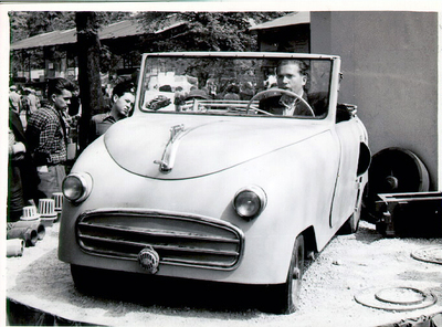 PHOTO (select to view enlarged photo)