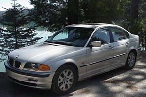 2000 BMW 323i